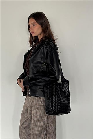 Cartera Aine