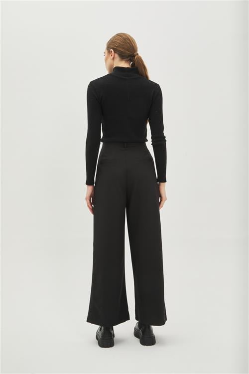 PANTALON KONI